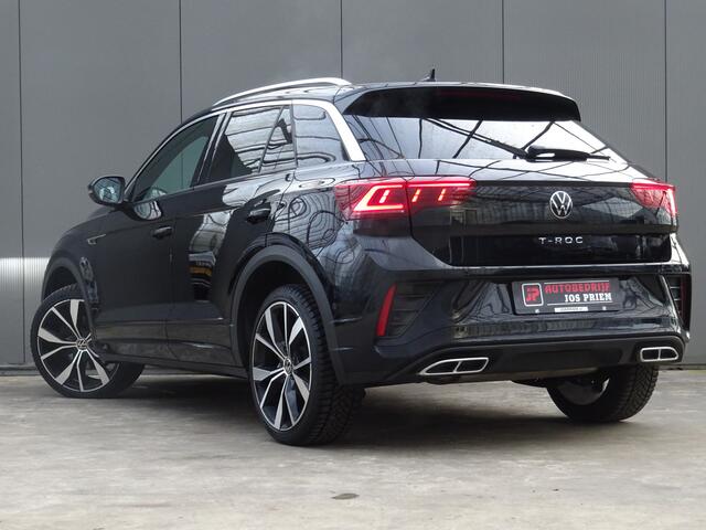 Volkswagen T-Roc 1.5 TSI R-Line * IQ LIGHT * KEYLESS * CARPLAY !!