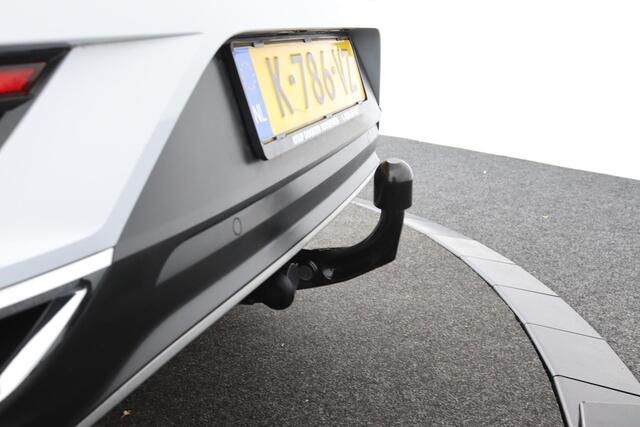 Volkswagen T-Roc 1.5 TSI Style Business Trekhaak | BTW | Rijklaarprijs!