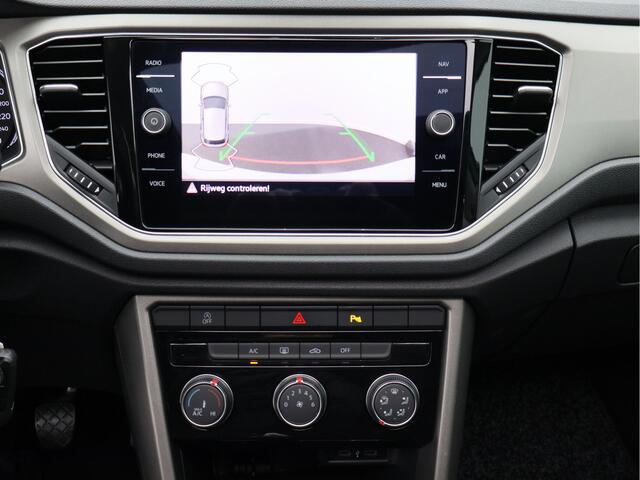 Volkswagen T-Roc 1.0 TSI Style Business/ camera/ schuifdak/ zeer mooi!