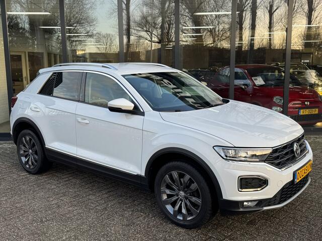 Volkswagen T-Roc 1.5 TSI 150pk Automaat Sport*ACC*LED*Navi*Camera*