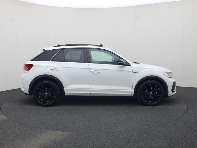 Volkswagen T-Roc 1.5TSI/150PK R-Line Black Style DSG · Panoramadak · Navigatie · Camera + Parkeersensoren · Stoelverwarming · Garantie t/m 28-01-2027