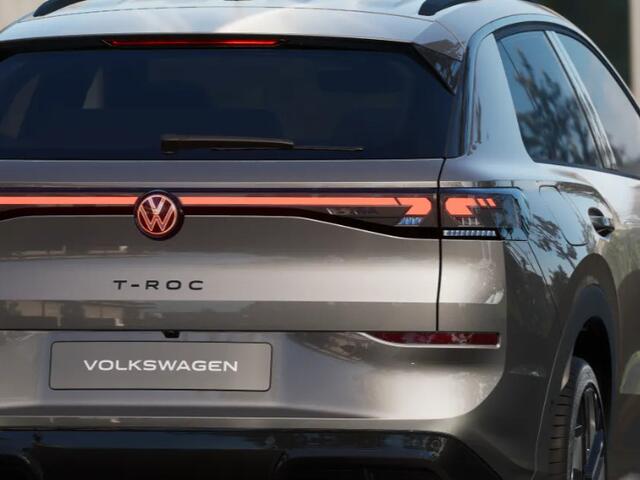 Volkswagen T-Roc R-Line First Edition 1.5 eTSI 110 kW / 150 PK SUV