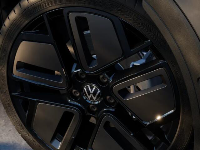 Volkswagen T-Roc R-Line First Edition 1.5 eTSI 110 kW / 150 PK SUV