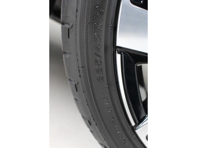 Volkswagen T-Roc Cabrio 1.5 TSI 150pk DSG R-Line Blackstyle Navigatie | Matrix Led | 19" Misano | Beats Audio