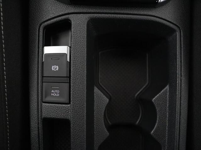 Volkswagen T-Roc 1.0 TSI Life | Stoelverwarming | Carplay | Adaptive cruise | Virtual Cockpit | Full LED | Park Assist | Airco | Bluetooth