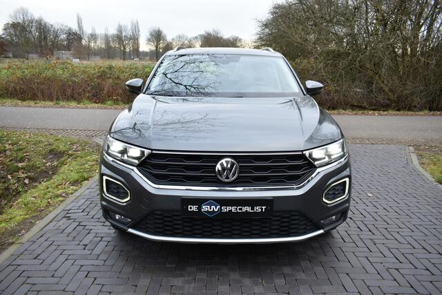 Volkswagen T-Roc 1.5 TSI Sport LEER, PANO, ACC SLÉCHTS 45DKM!