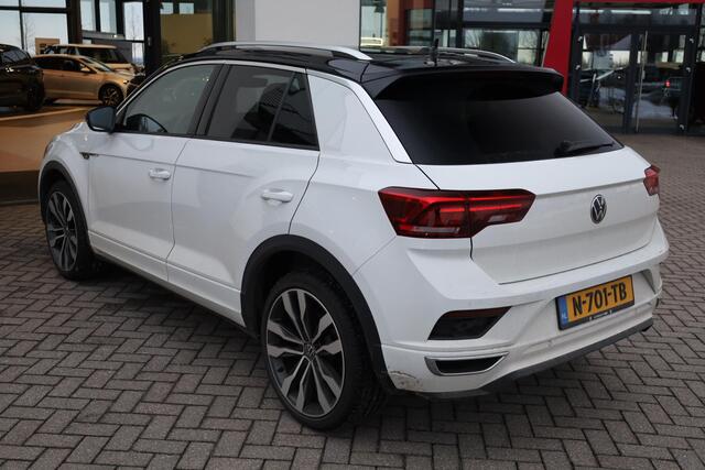 Volkswagen T-Roc 1.5 TSI Sport Business R NL auto nieuw door ons geleverd elektrische achterklep digital cockpit pro navigatie 19" LMV Suzuka achteruitrijcamera privacy glas R Line