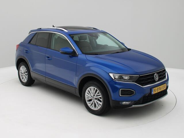 Volkswagen T-Roc 1.5 TSI Style Business Panorama / Leder / Trekh. / Origineel NL
