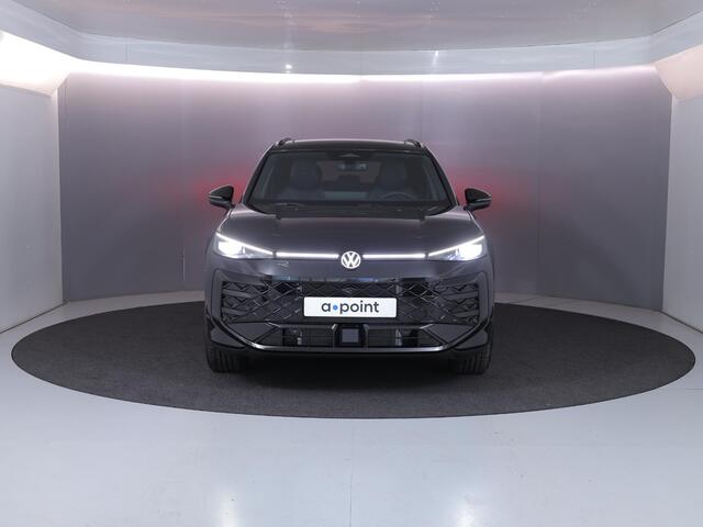 Volkswagen T-Roc R-Line First Edition 1.5 eTSI 110 kW / 150 PK SUV