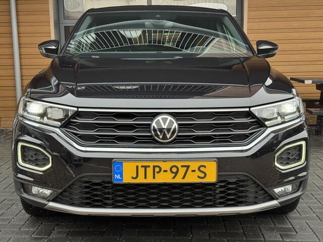 Volkswagen T-Roc 1.5 TSI Sport,Navi,Carpl,Trekh,Cam,Cruise,Led