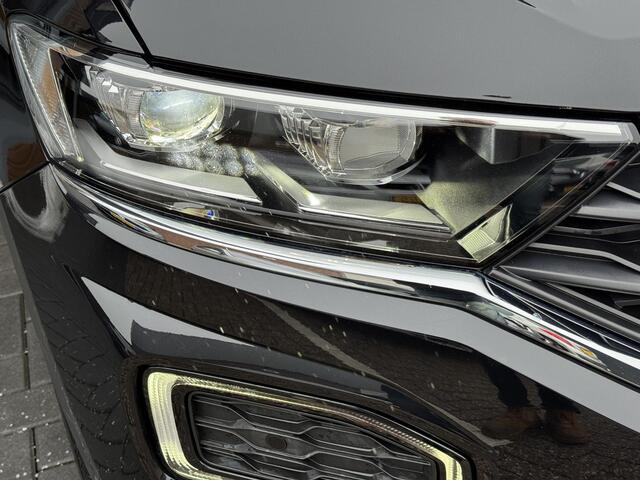 Volkswagen T-Roc 1.5 TSI Sport,Navi,Carpl,Trekh,Cam,Cruise,Led