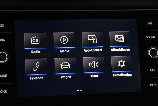 Volkswagen T-Roc 1.0 TSI Style *Trekhaak*Camera*Stoelverwarming*