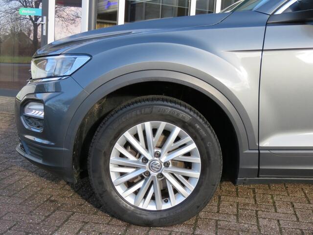 Volkswagen T-Roc 1.5 TSI 150PK DSG-aut. / Trekhaak / Navi / BOVAG garantie