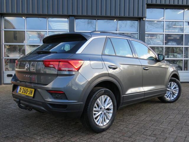 Volkswagen T-Roc 1.5 TSI 150PK DSG-aut. / Trekhaak / Navi / BOVAG garantie