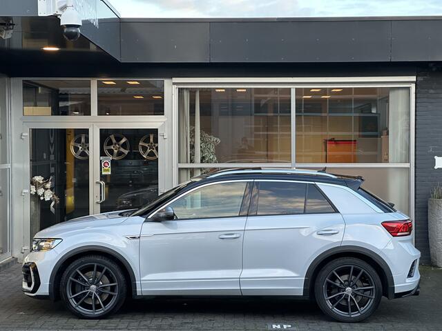 Volkswagen T-Roc 2.0 TSI 4Motion R CLIMA / PANO / VIRTUAL / AKRAPOVIC / KEYLESS