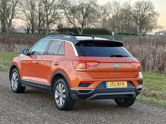 Volkswagen T-Roc 1.5 TSI Sport / Unieke samenstelling