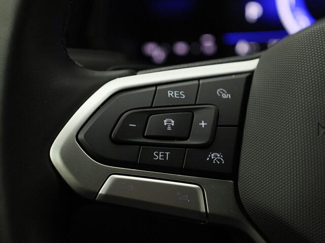 Volkswagen T-Roc 1.5TSI/150PK R Line Black Style DSG · Navigatie · Camera + parkeersensoren · Massage functie · Garantie t/m 13-06-2027