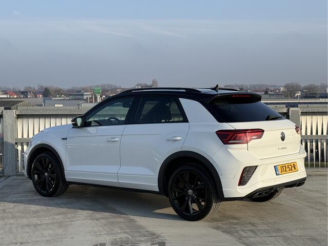Volkswagen T-Roc 1.5 TSI R-Line | Black Style | Pano | IQ Light | Trekhaak