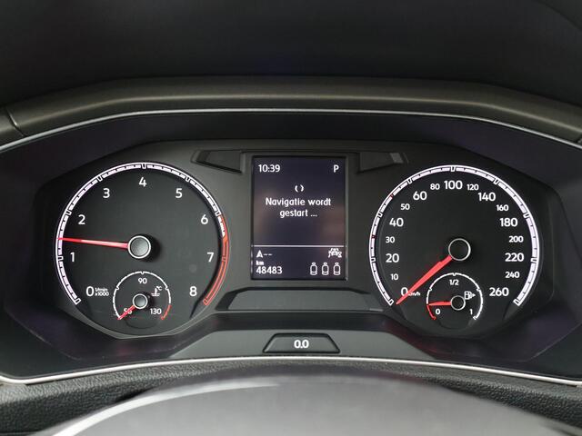 Volkswagen T-Roc 1.5 TSI Style | 150 PK | Automaat | Navigatiesysteem | Climate control |