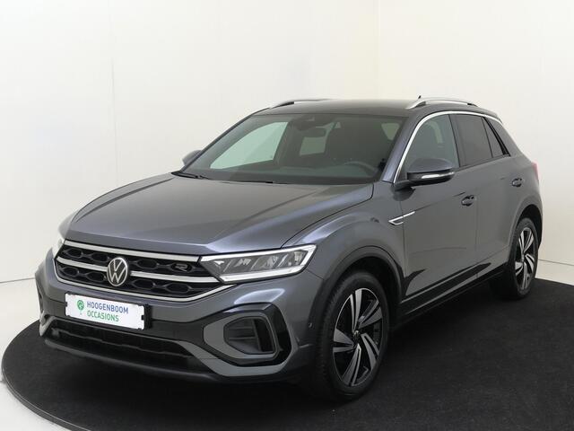 Volkswagen T-Roc 1.5 TSI R-Line | Parkeersensoren | Dodehoek detectie | Adaptieve cruise control | Digital cockpit Pro | CarPlay | Navigatie | Airco |
