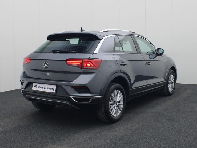 Volkswagen T-Roc 1.0TSI/110PK · Navigatie · Apple/Android Car Play · Camera + Parkeersensoren