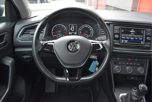 Volkswagen T-Roc 1.0 TSI Afn. trekhaak, Stoelverwarming, PDC, Climatic