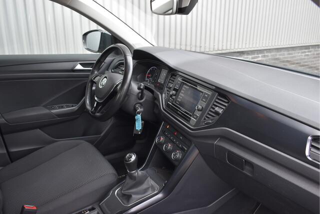 Volkswagen T-Roc 1.0 TSI Afn. trekhaak, Stoelverwarming, PDC, Climatic