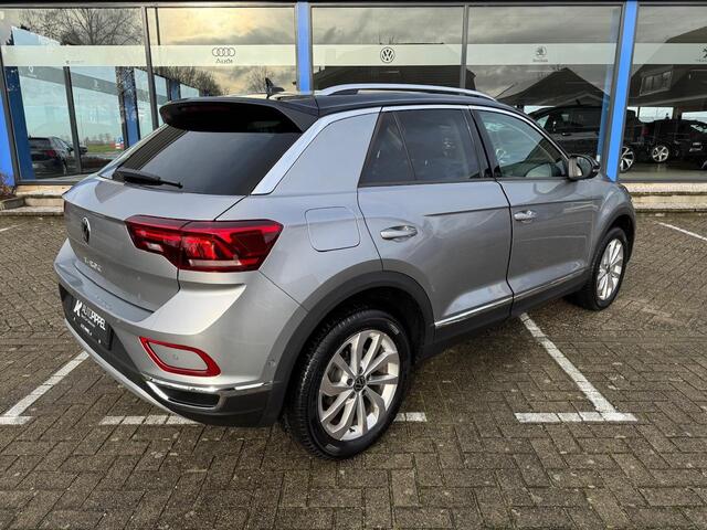 Volkswagen T-Roc 1.5 TSI Style | DSG | Matrix LED | Navi | Camera | App Carplay | 1e eig.