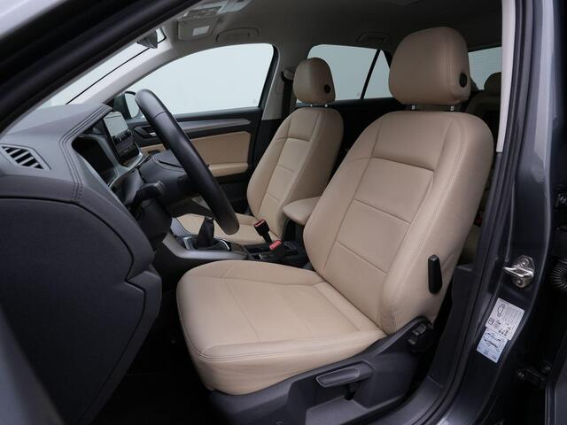 Volkswagen T-Roc 1.0 TSI 110 pk Life | Leder | Navigatie | Stoelverwarming | Parkeersensoren voor/achter | Carplay