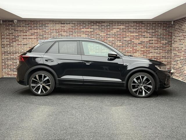 Volkswagen T-Roc 1.5 TSI R-Line Edition Panorama IQ Virtual Memory Leer