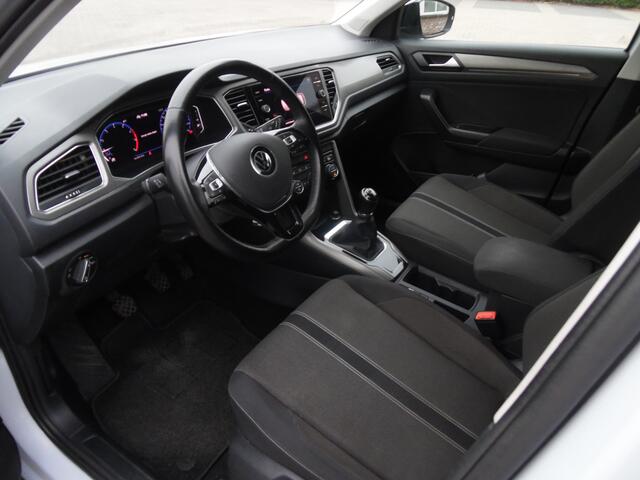 Volkswagen T-Roc 1.0 TSI Style Business