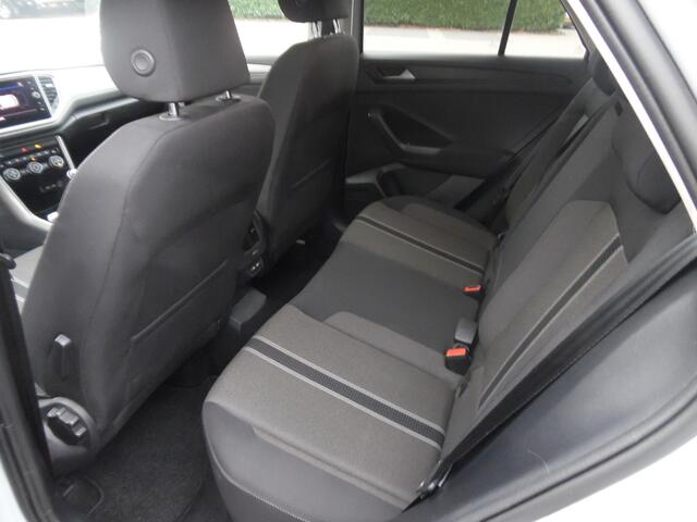 Volkswagen T-Roc 1.0 TSI Style Business