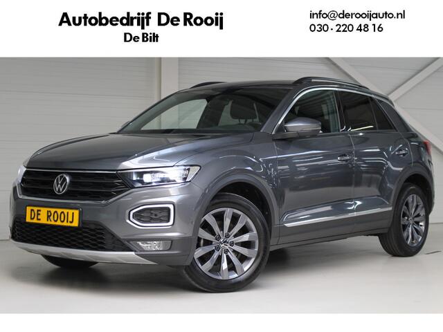 Volkswagen T-Roc 1.5 TSI Sport Navigatie | Camera | Trekhaak | Adaptieve Cruise Control