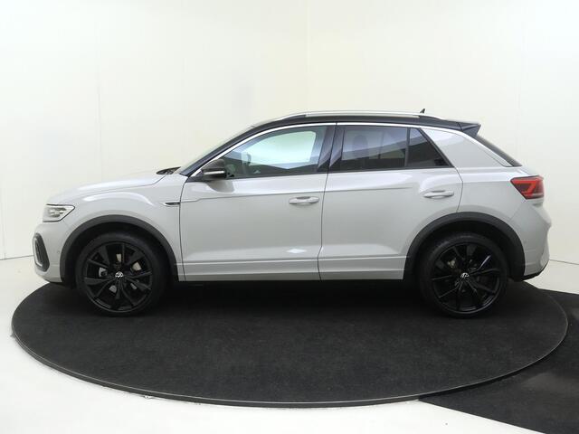 Volkswagen T-Roc 1.5 TSI R-Line Edition | Digital Cockpit Pro | Achteruitrijcamera | Navigatie | 19 Inch LM velgen | Easy open kofferklep | Keyless Entry & Start |