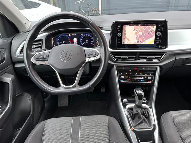 Volkswagen T-Roc 1.5 TSi Automaat 150 PK Navi. Camera stoelverw.