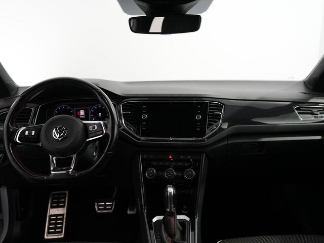 Volkswagen T-Roc 1.5 TSI Sport | Pano | ACC | Carplay | Trekhaak