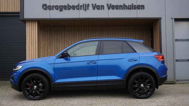 Volkswagen T-Roc 1.5 TSI 150pk DSG Sport & Black Style Virtual Cockpit 18inch LM Beats *Interieurvoorverwarming* Afn-Trekhaak LED 40046km!