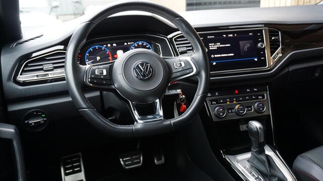 Volkswagen T-Roc 1.5 TSI 150pk DSG Sport & Black Style Virtual Cockpit 18inch LM Beats *Interieurvoorverwarming* Afn-Trekhaak LED 40046km!