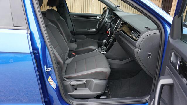 Volkswagen T-Roc 1.5 TSI 150pk DSG Sport & Black Style Virtual Cockpit 18inch LM Beats *Interieurvoorverwarming* Afn-Trekhaak LED 40046km!