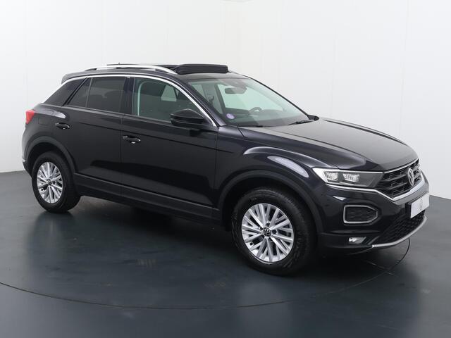 Volkswagen T-Roc 1.5 TSI Style | 150 PK | Automaat | Panoramadak | Climate control |