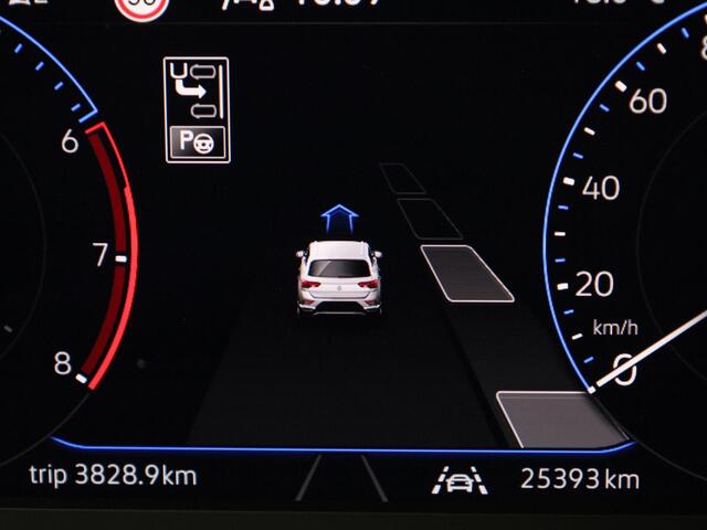 Volkswagen T-Roc 1.5TSI/150PK Style DSG · Navigatie · Apple/Android Car Play · Trekhaak · Stoelverwarming · Garantie tot januari 2027