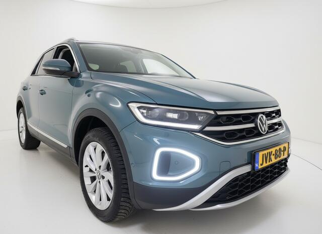 Volkswagen T-Roc 1.5 TSI 150PK DSG STYLE CAMERA/NAVI/ALALCANTARA
