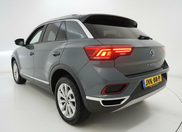 Volkswagen T-Roc 1.5 TSI 150PK DSG STYLE CAMERA/NAVI/ALALCANTARA