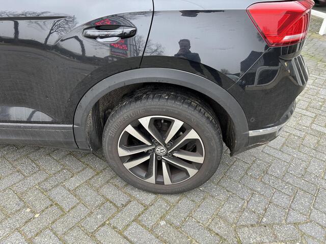 Volkswagen T-Roc 1.0 TSI Style Business