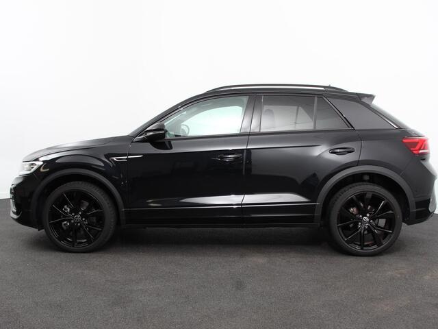 Volkswagen T-Roc 1.5 TSI R-Line+Blackpack | Panoramadak | Climate control | Adaptieve cruise control | LED | Navigatie | Achteruitrijcamera | Parkeersensoren | Apple Carplay/ Android Auto | Radio