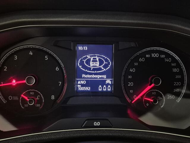 Volkswagen T-Roc 1.0 TSI Style | Navigatie | Climate Control | Parkeersensoren