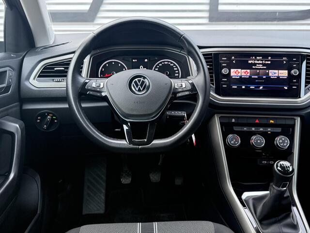 Volkswagen T-Roc 1.5 TSI Style 1e Eigenaar|Navi|Carplay|Trekhaak|PDC V+A|Cruise|N.A.P|150pk|APK tot 06-2027