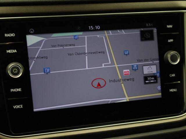 Volkswagen T-Roc 1.0TSI/110PK Style · Navigatie ·Camera + Parkeersensoren · Lane assist