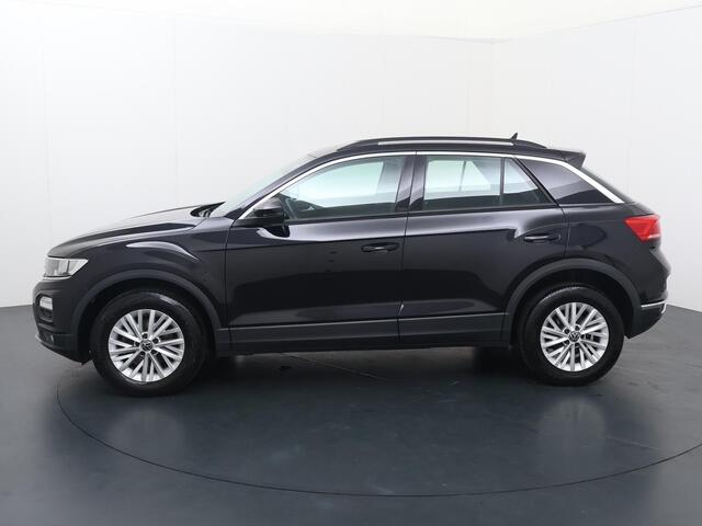 Volkswagen T-Roc 1.0 TSI Style | 110 PK | Adaptive cruise control | Parkeersensoren | Apple Carplay/Android Auto |