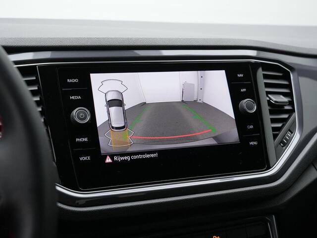 Volkswagen T-Roc 1.5 TSI 150 pk DSG Sport | Achteruitrijcamera | Navigatie | Adaptive Cruise | Digital Cockpit Pro